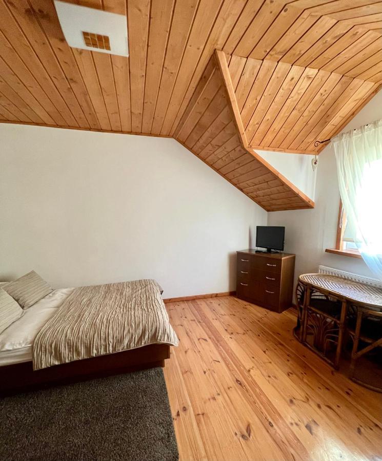 Osupyne Apartment ซเวนตายิ ภายนอก รูปภาพ