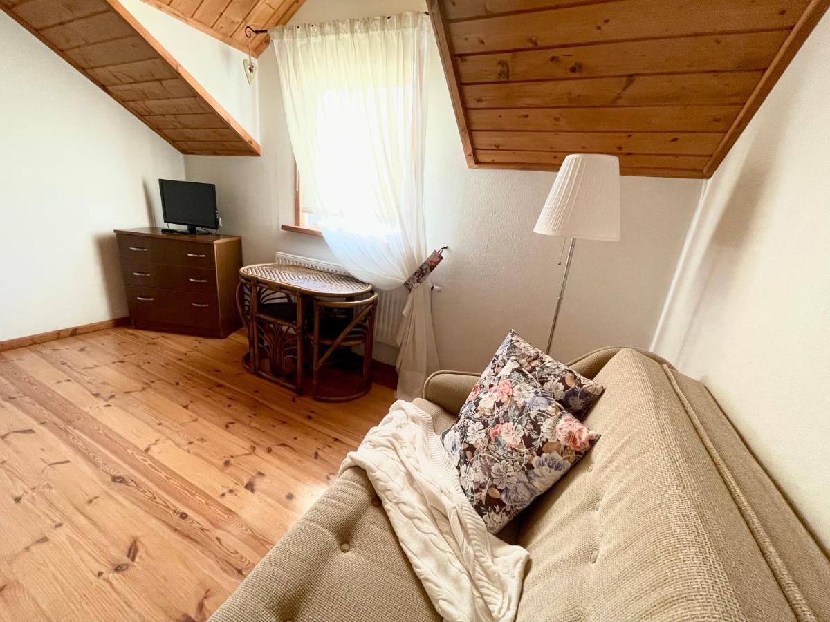 Osupyne Apartment ซเวนตายิ ภายนอก รูปภาพ